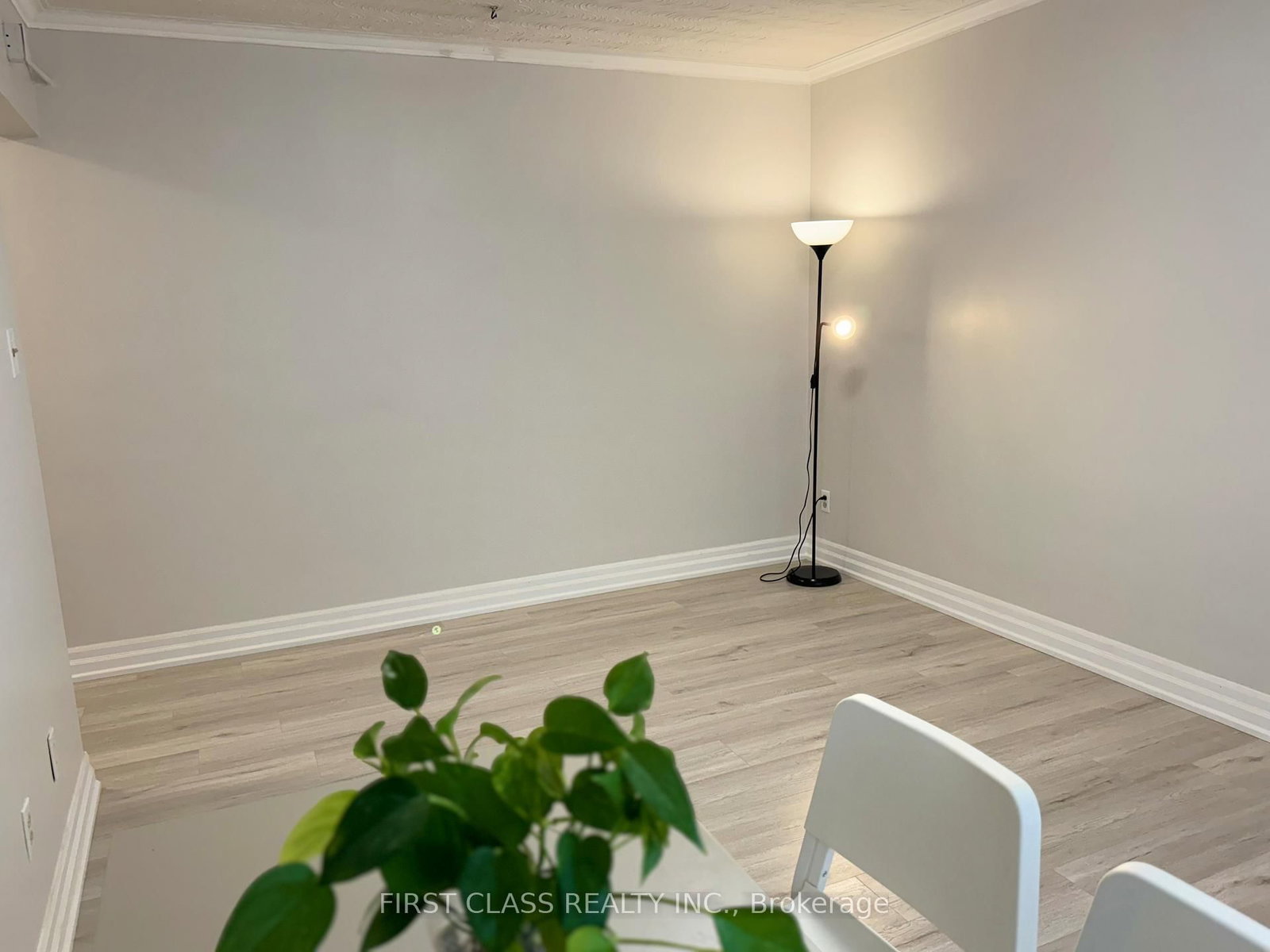 2910 Keele Street, Unit 1 - Photo 9