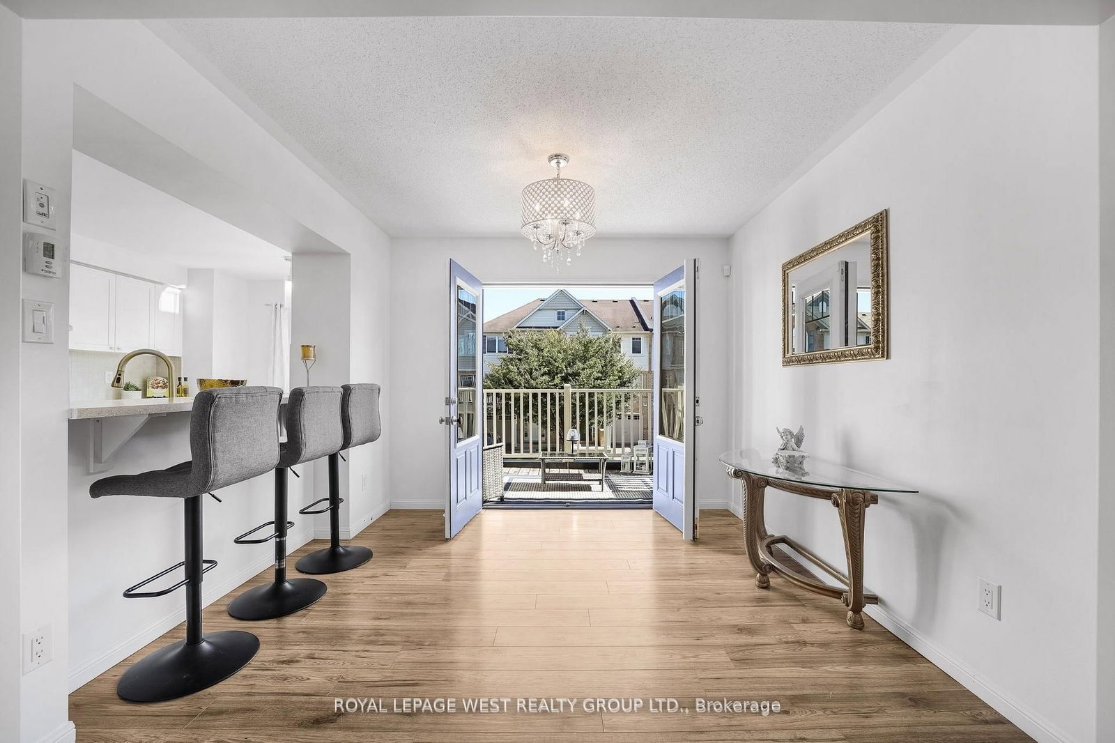 Townhouse for sale at 551 Pharo Pt, Milton, Ontario, L9T 8H6 - Willmott - MLS: W13011030