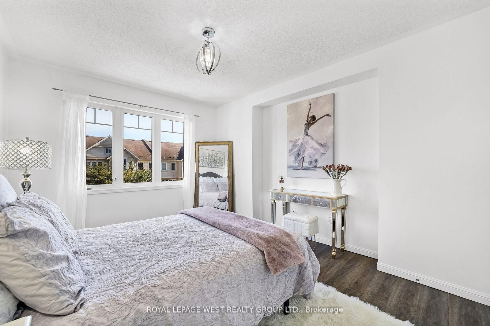 Townhouse for sale at 551 Pharo Pt, Milton, Ontario, L9T 8H6 - Willmott - MLS: W13011030