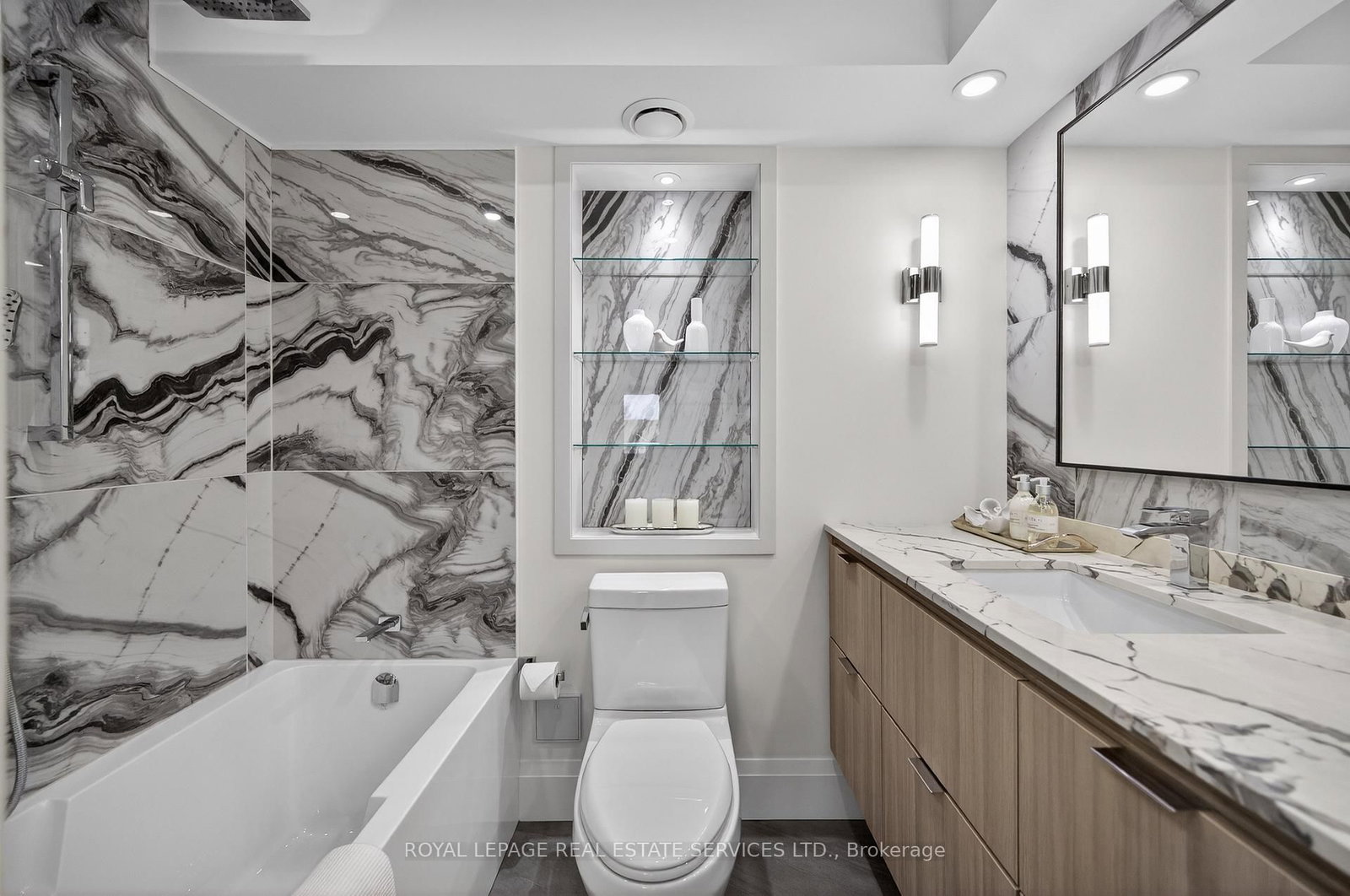 2170 Marine Drive, Unit 403 - Photo 33