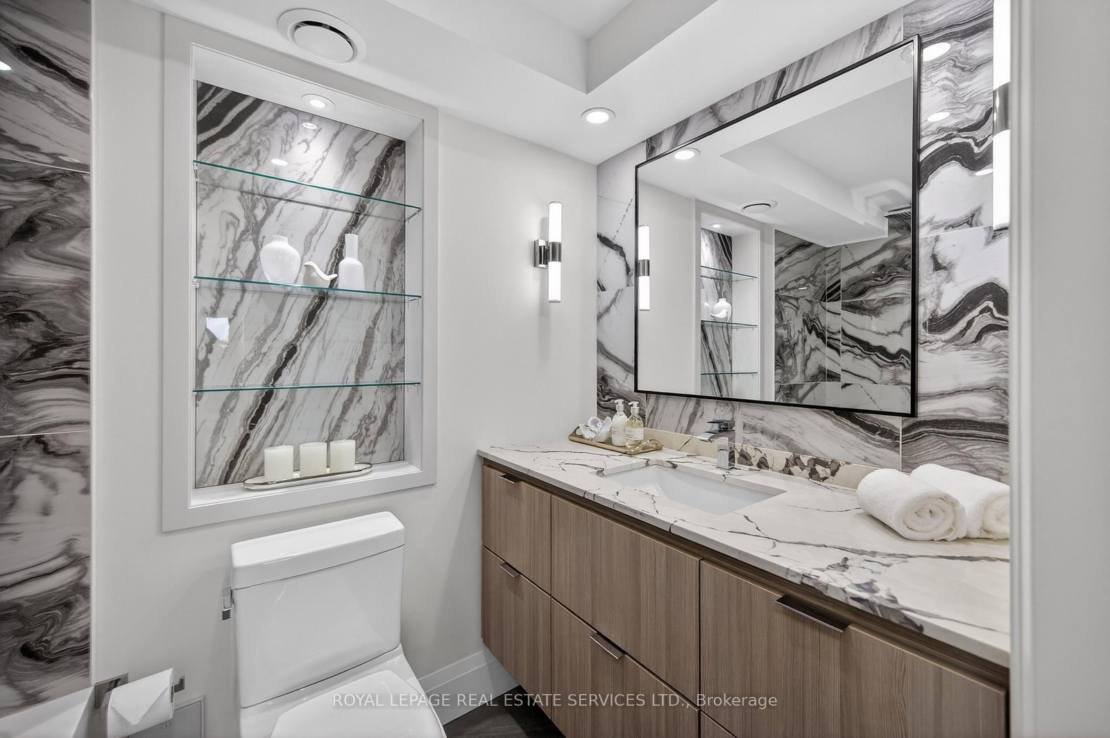 2170 Marine Drive, Unit 403 - Photo 34