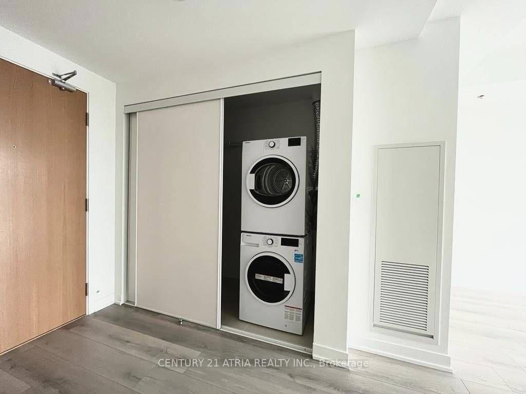 1787 St. Clair Avenue W, Unit 330 - Photo 5