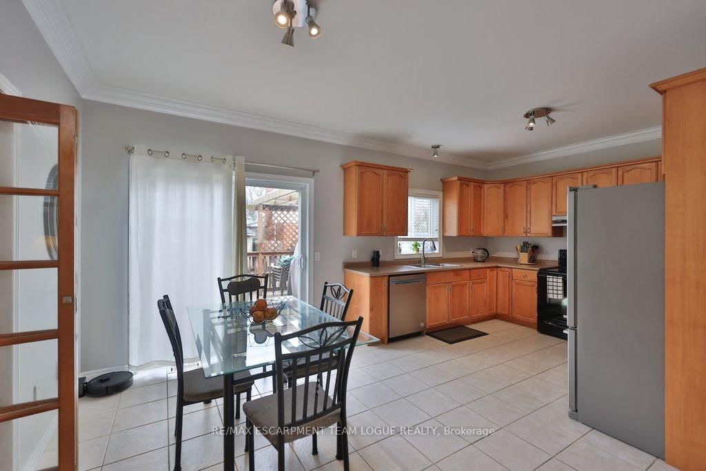 473 Delaney Court - Photo 13