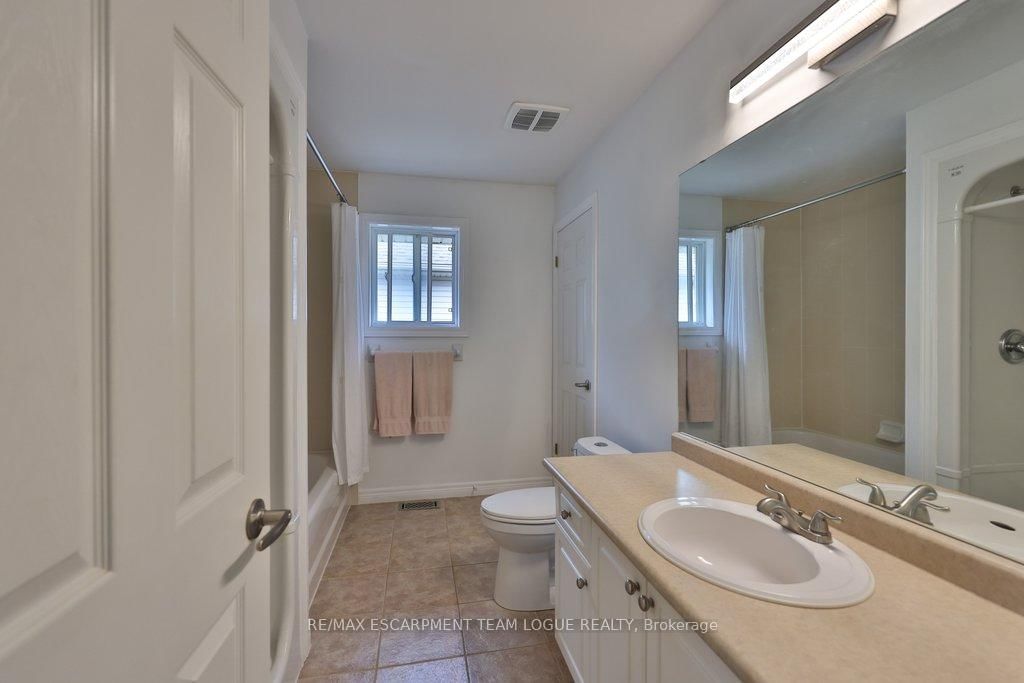 473 Delaney Court - Photo 36