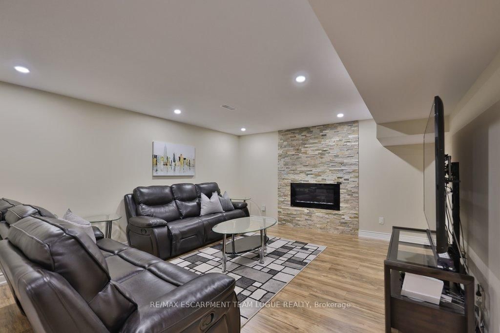 473 Delaney Court - Photo 38