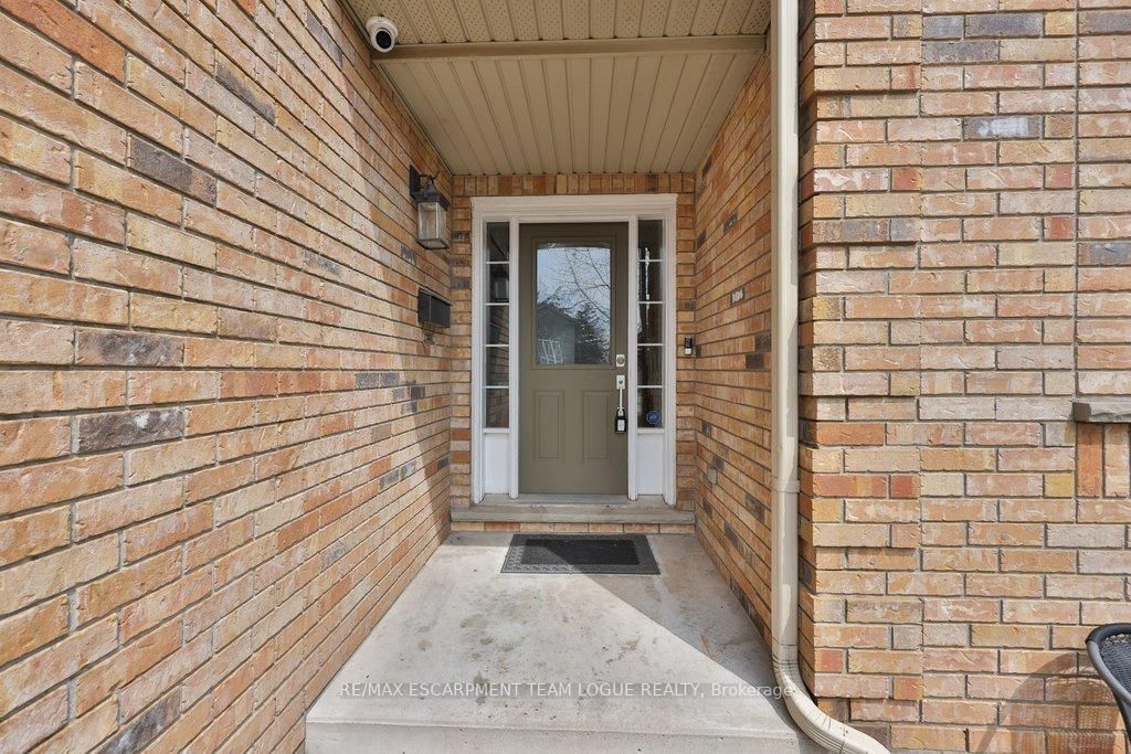 473 Delaney Court - Photo 4