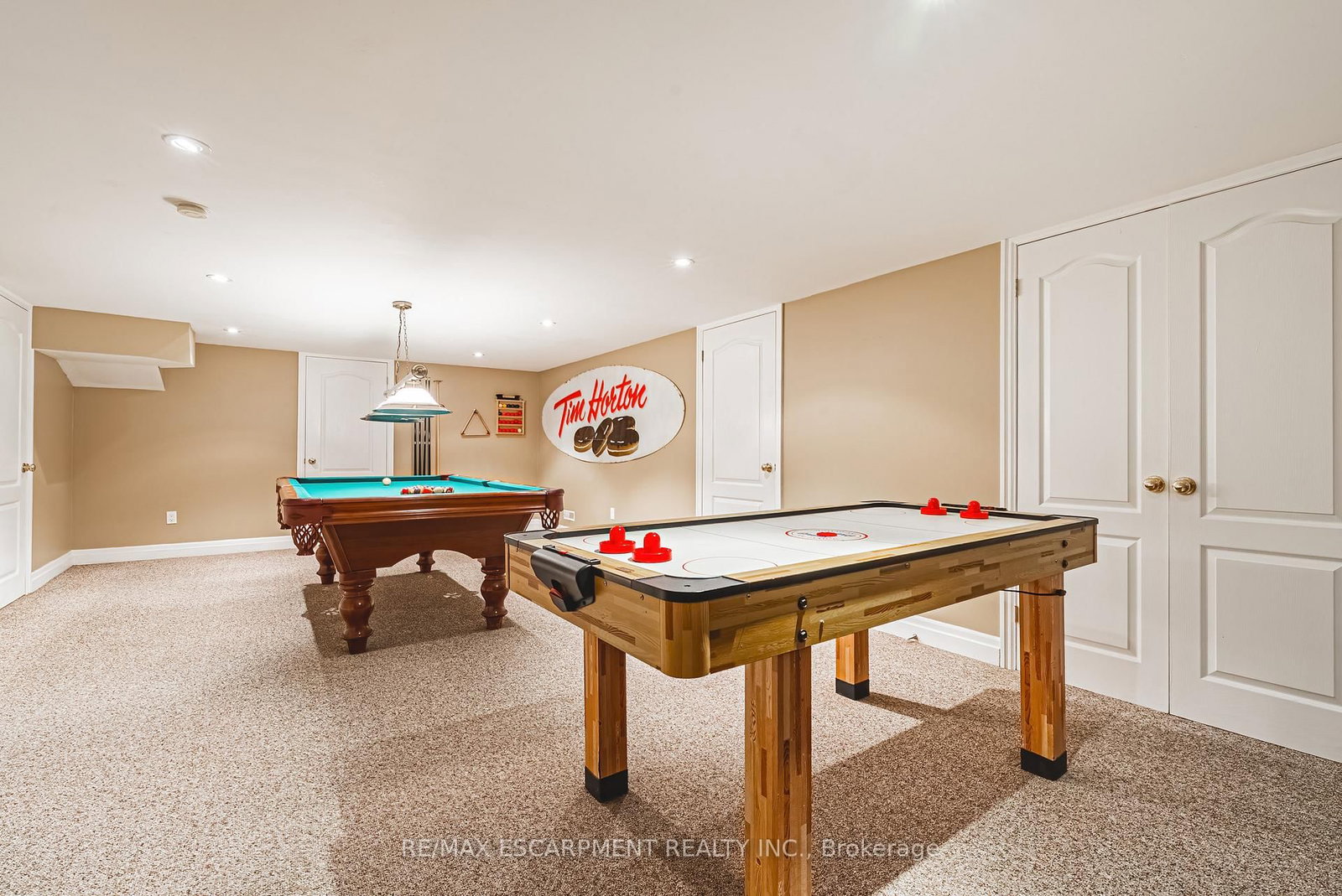 Detached House for sale at 7 Colonial Crescent, Oakville, Ontario, L6J 4K8 - Morrison - MLS: W13011222