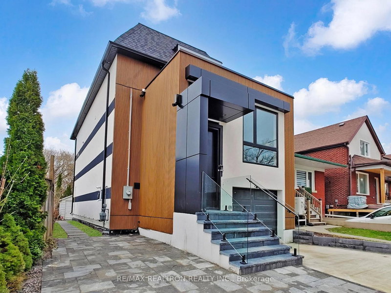 41 Algoma St, Toronto, M8Y 1C4 | Image 3