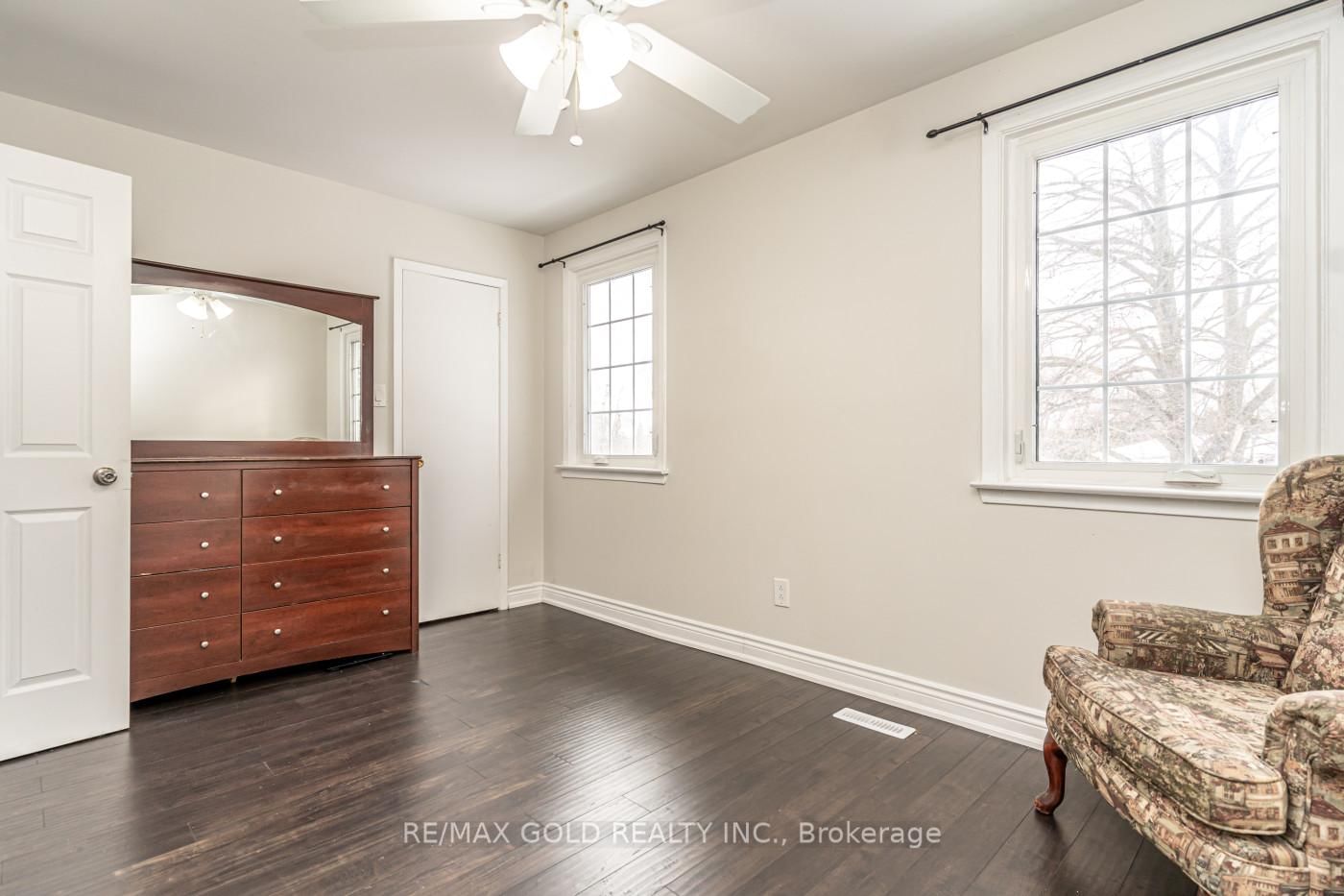 Detached House for sale at 1 Elrose Road, Brampton, Ontario, L6T 2C2 - Southgate - MLS: W13011270