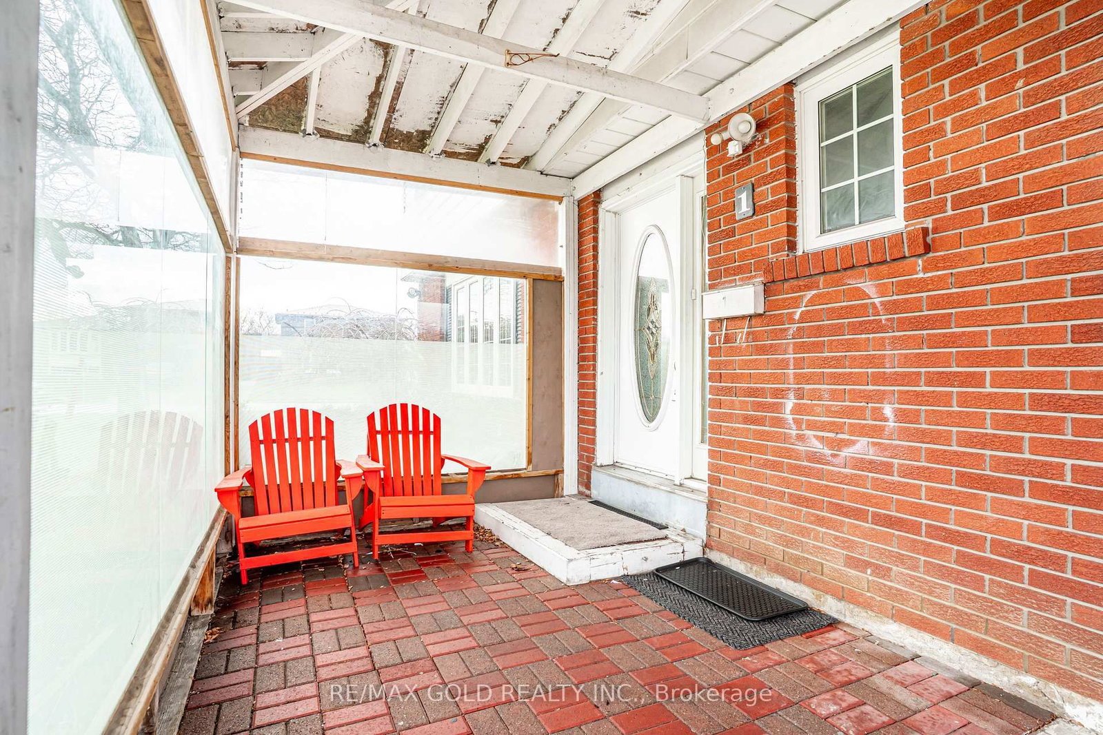 Detached House for sale at 1 Elrose Road, Brampton, Ontario, L6T 2C2 - Southgate - MLS: W13011270