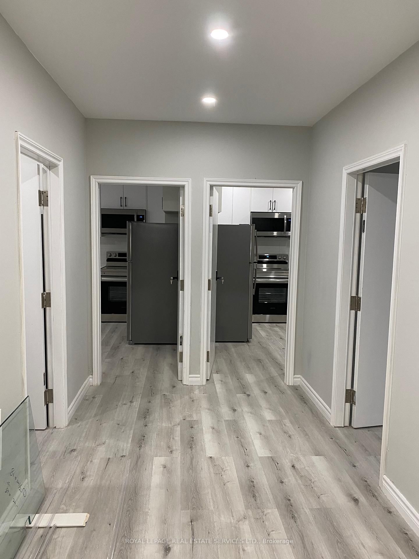 238 Queen Street S - Photo 27