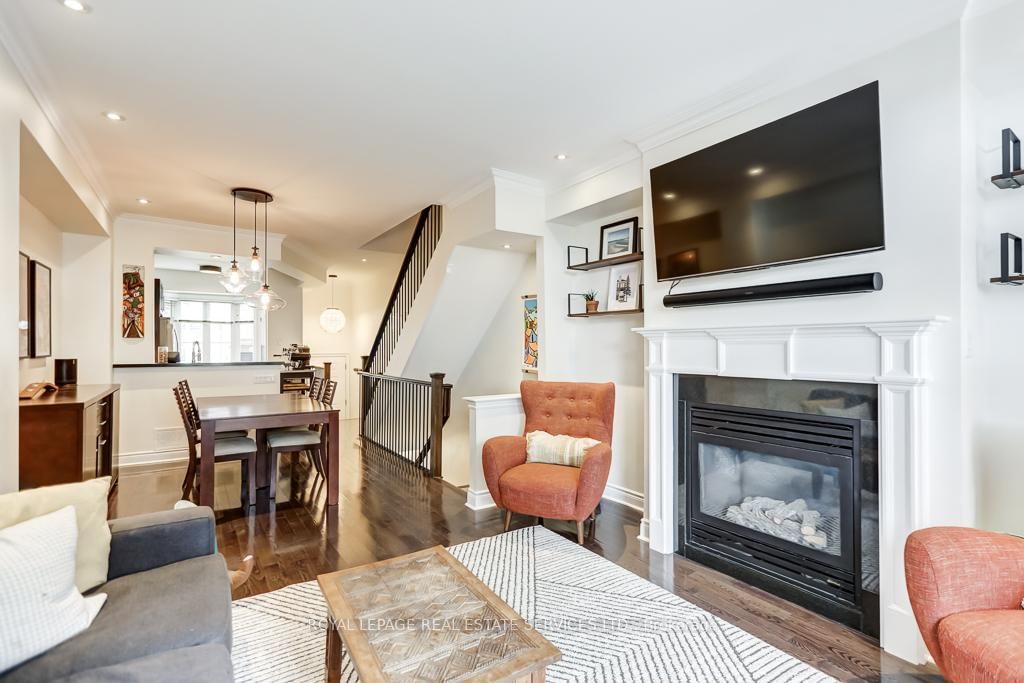 245 Van Dusen Boulevard, Unit #8 - Photo 13