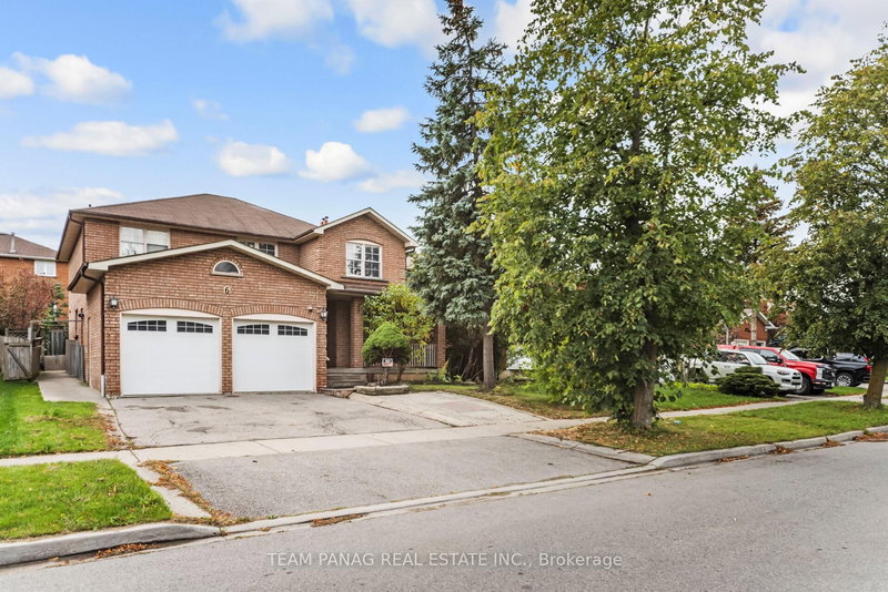 6 Coronation Circ, Brampton, Ontario
