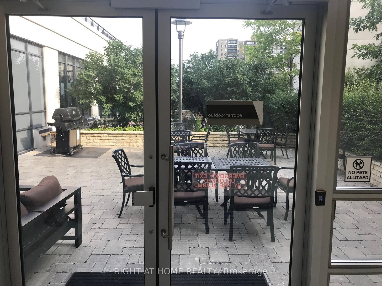 2 Eva Road, Unit 1425 - Photo 21