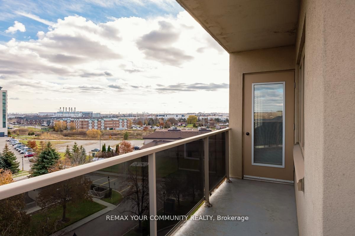 7 Dayspring Circle, Unit 601 - Photo 28