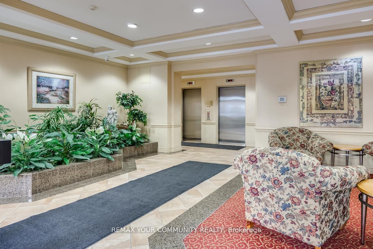 7 Dayspring Circle, Unit 601 - Photo 5