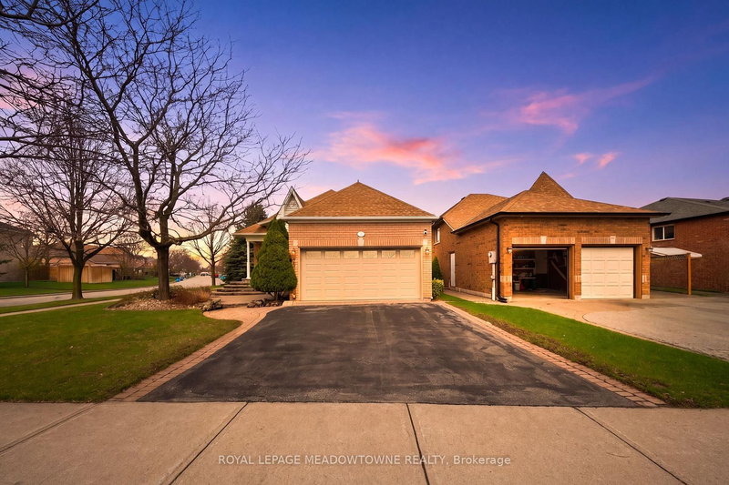 20 Huffmann Dr, Halton Hills, L7G 5W4 | Image 3