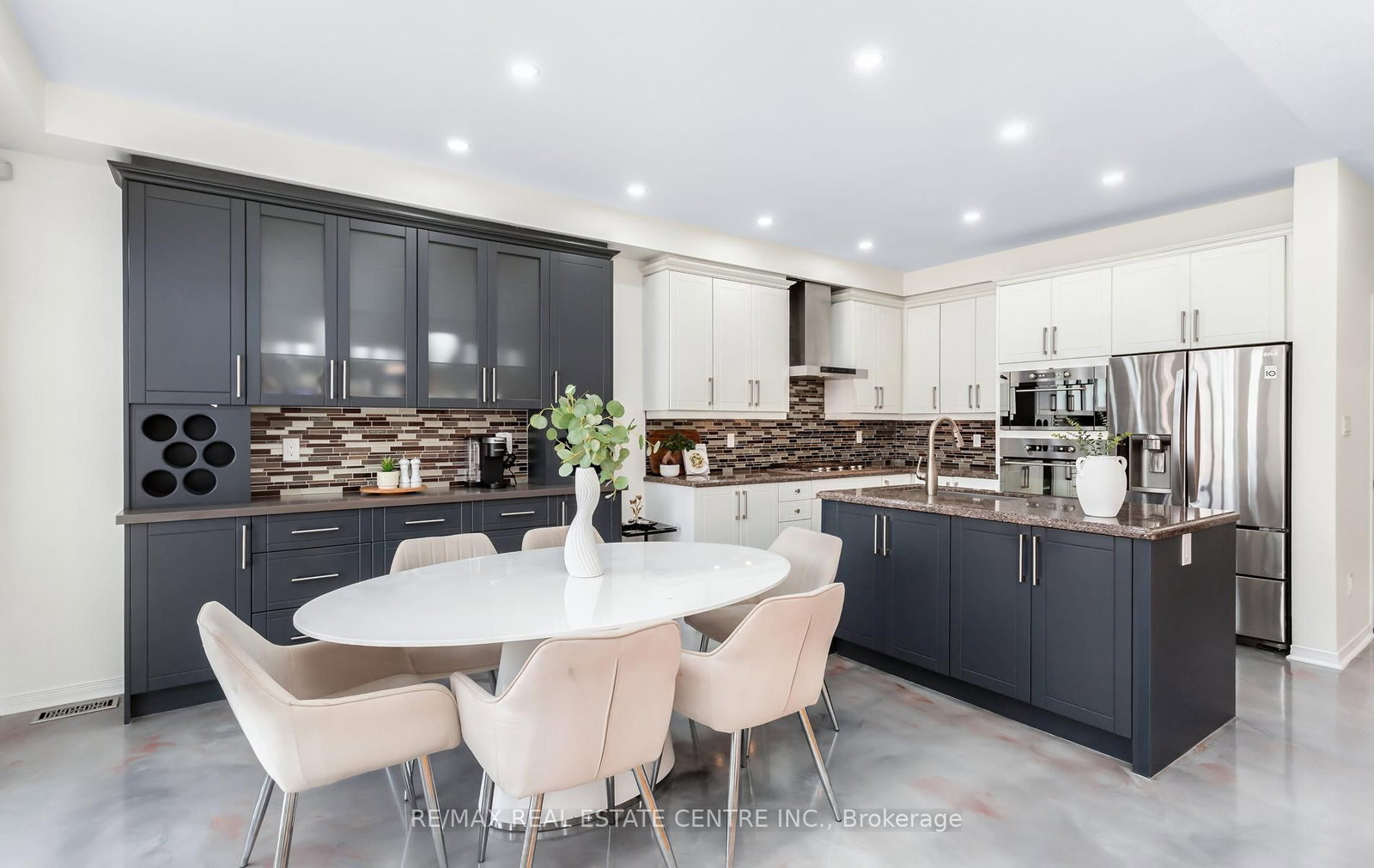 Detached House for sale at 157 Niagara Trail, Halton Hills, Ontario, L7G 0H4 - Georgetown - MLS: W13011486