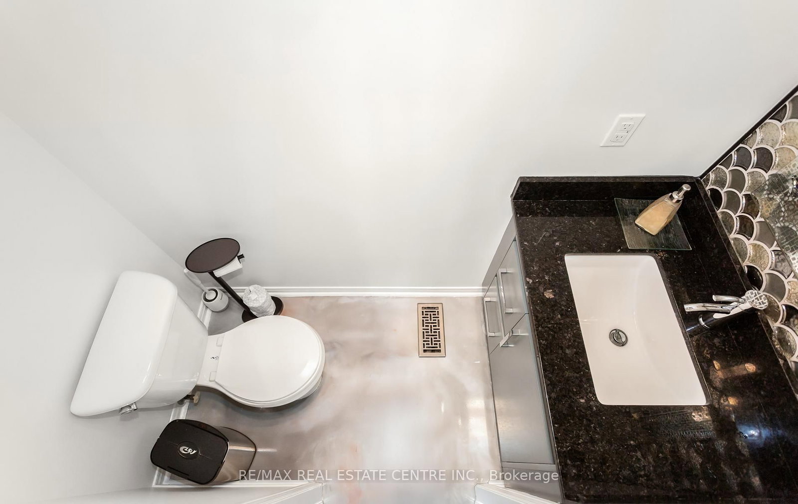 Detached House for sale at 157 Niagara Trail, Halton Hills, Ontario, L7G 0H4 - Georgetown - MLS: W13011486