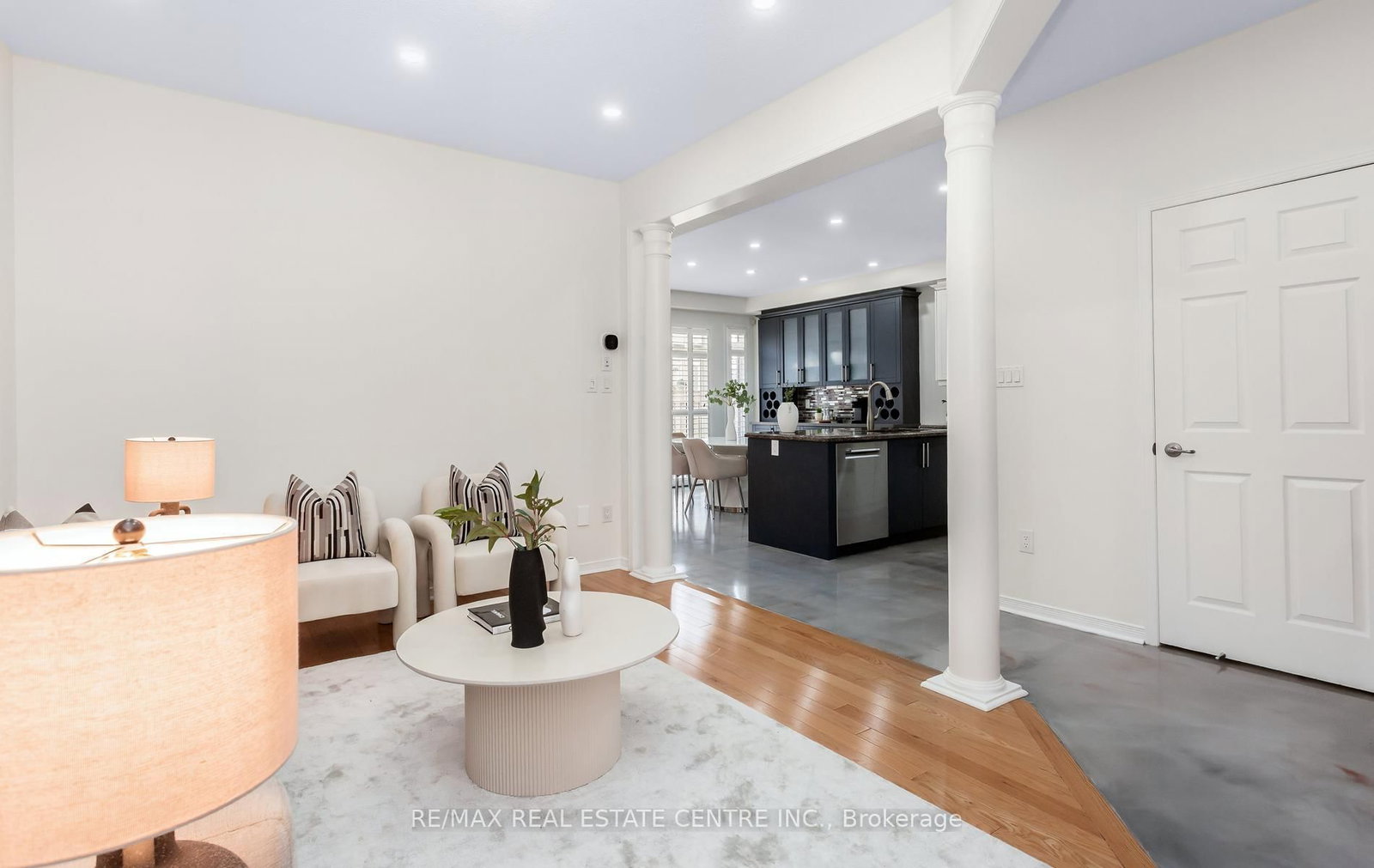 Detached House for sale at 157 Niagara Trail, Halton Hills, Ontario, L7G 0H4 - Georgetown - MLS: W13011486