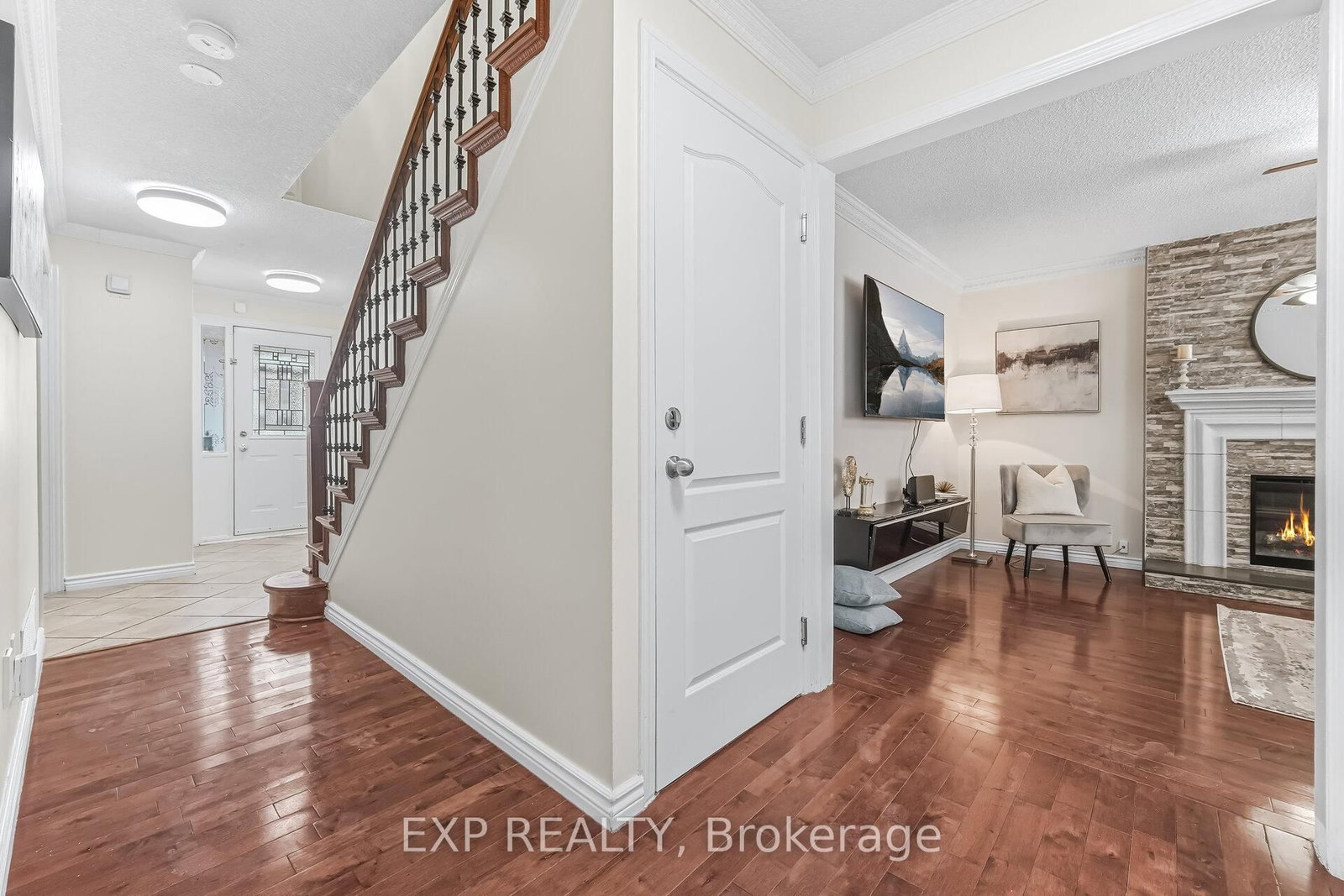 Detached House for sale at 53 Northampton Street, Brampton, Ontario, L6S 3Z6 - Westgate - MLS: W13011560