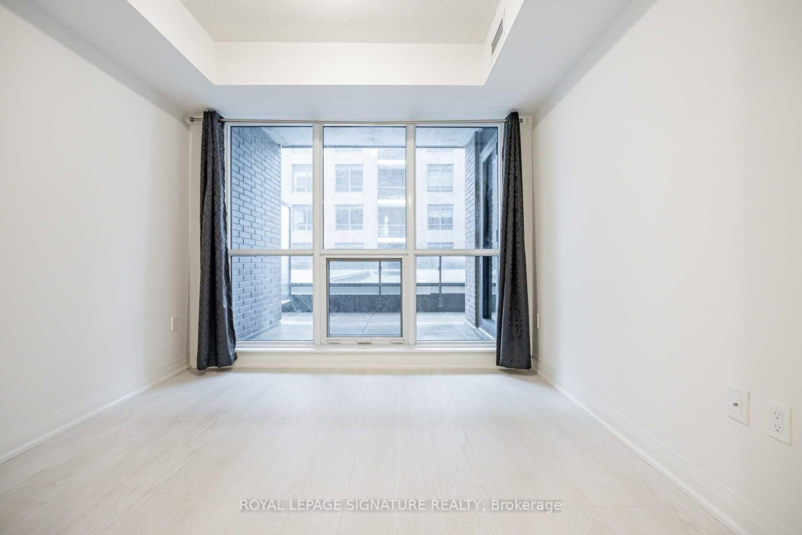 10 Gibbs Road, Unit 407 - Photo 16