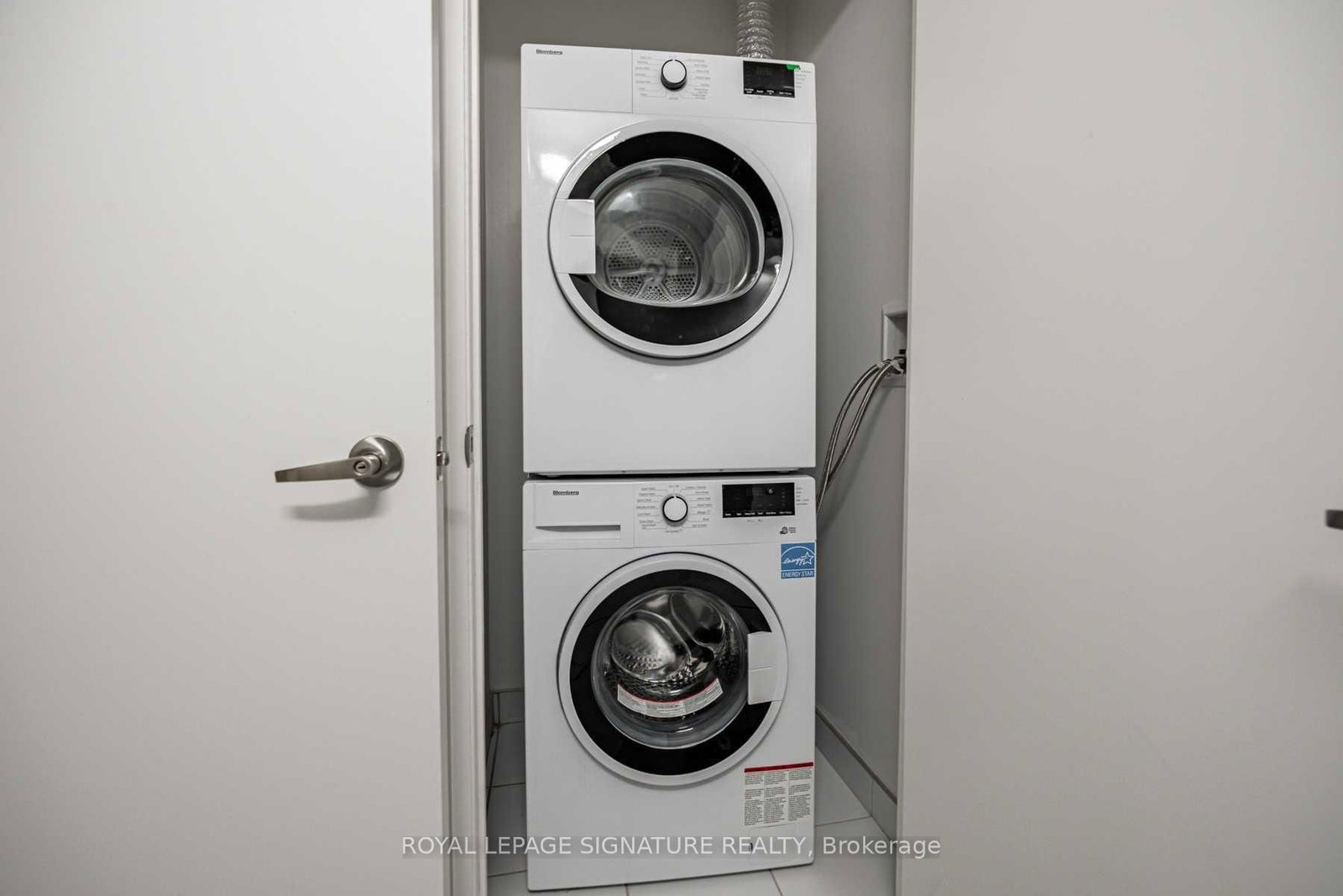 10 Gibbs Road, Unit 407 - Photo 21