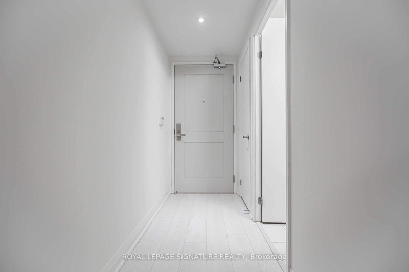 407 - 10 Gibbs Rd, Toronto, M9B 6L6 | Image 3