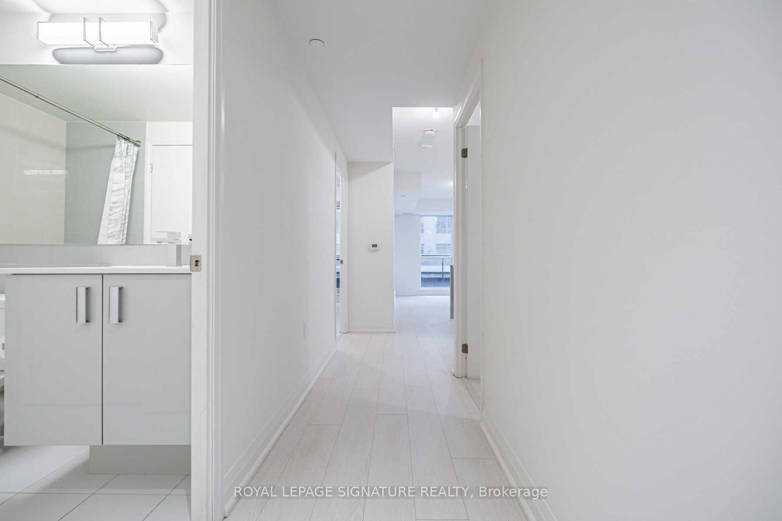 10 Gibbs Road, Unit 407 - Photo 4