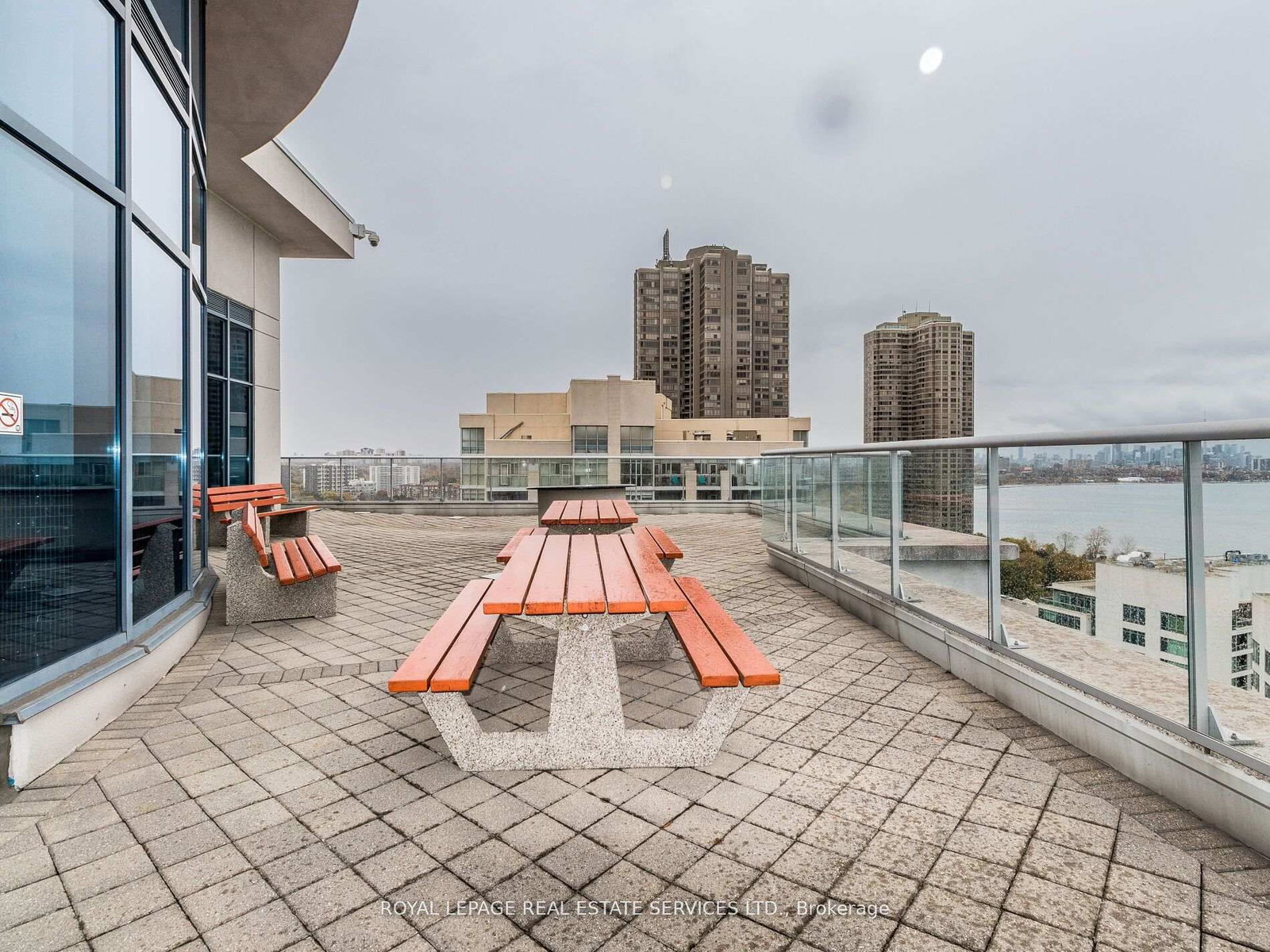 2083 Lake Shore Boulevard W, Unit 1113 - Photo 36