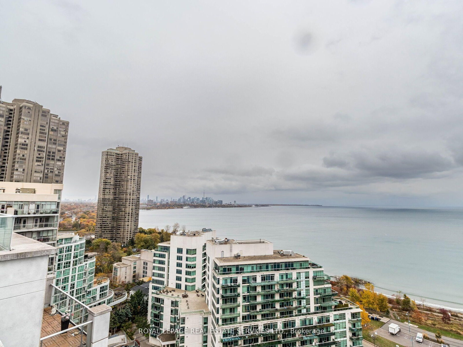 2083 Lake Shore Boulevard W, Unit 1113 - Photo 39