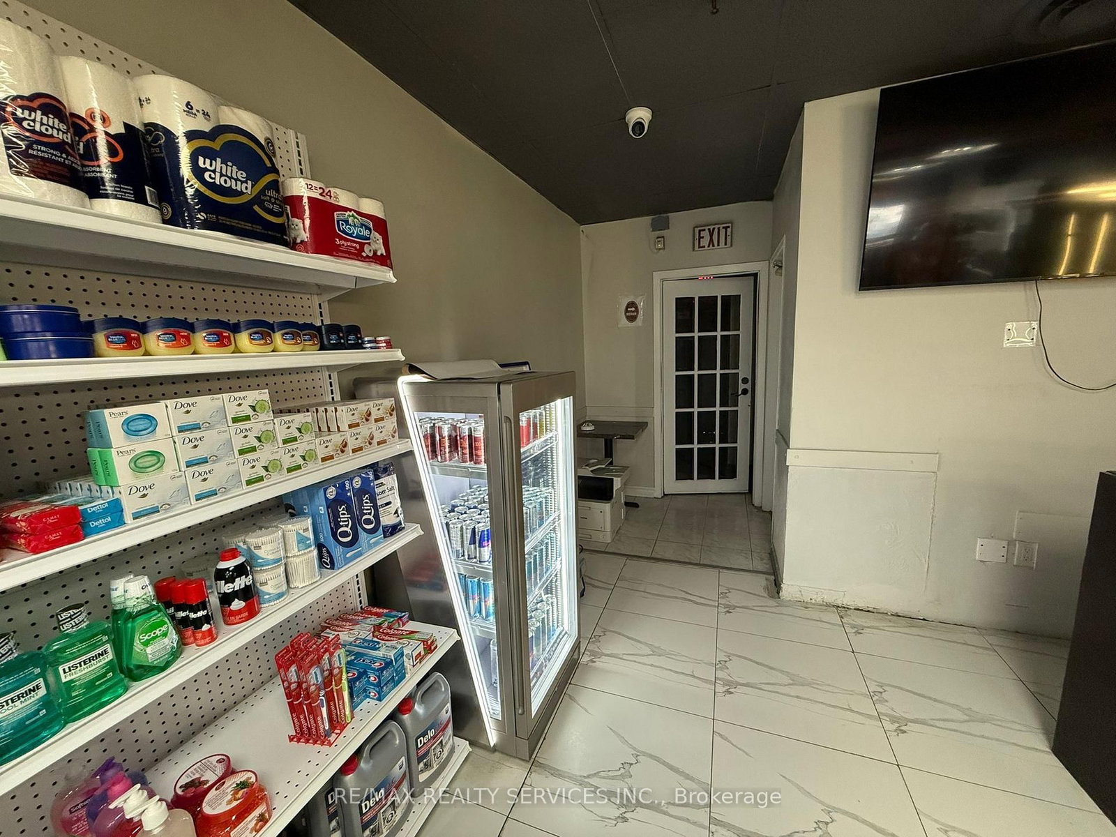 83 Kennedy Road S, Unit 17 - Photo 11