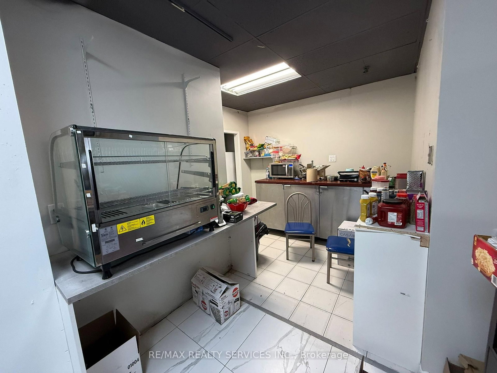 83 Kennedy Road S, Unit 17 - Photo 14