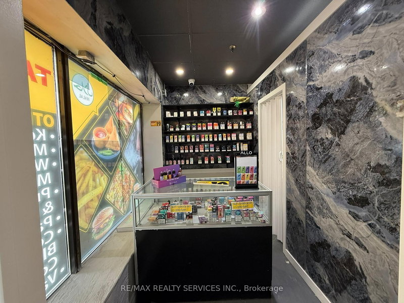 17 - 83 Kennedy Rd S, Brampton, L6W 3P3 | Image 2