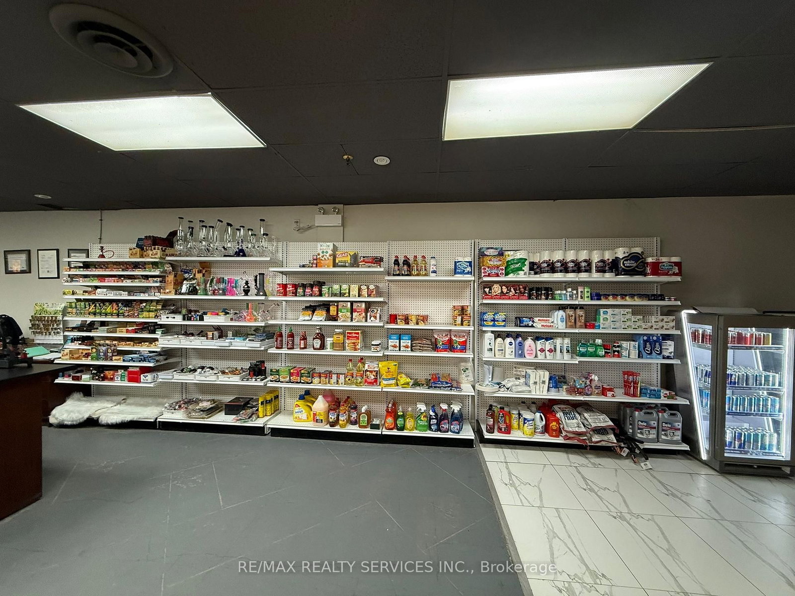 83 Kennedy Road S, Unit 17 - Photo 6