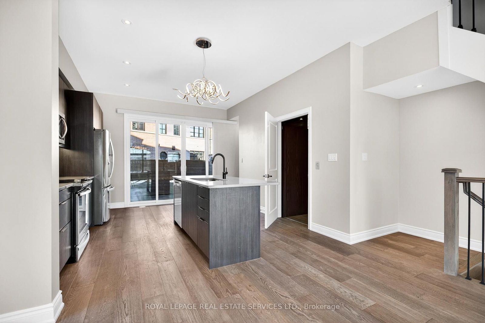 2193 Lillykin Street - Photo 15