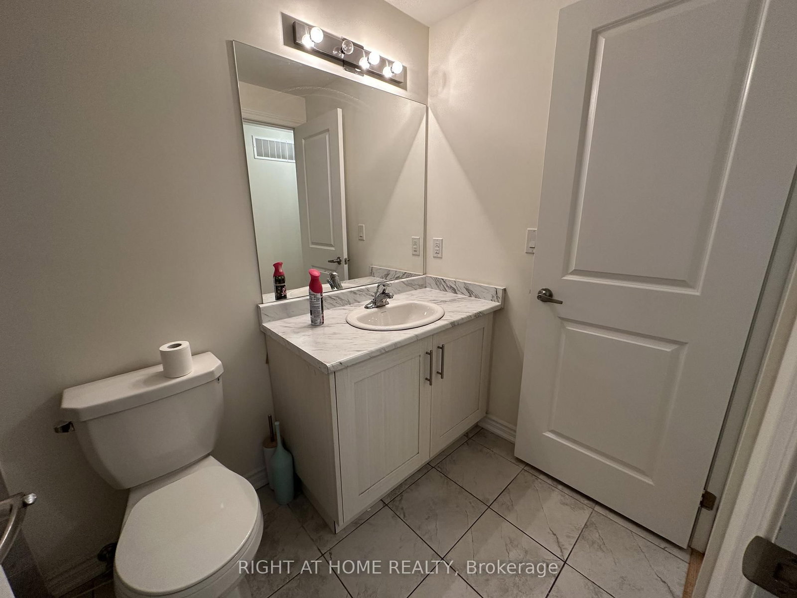 50 Halliford Place, Unit 602 - Photo 17