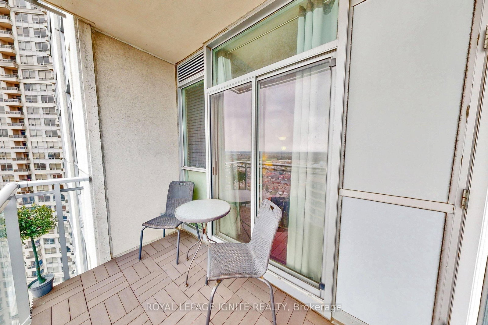 225 Webb Drive, Unit 1809 - Photo 36