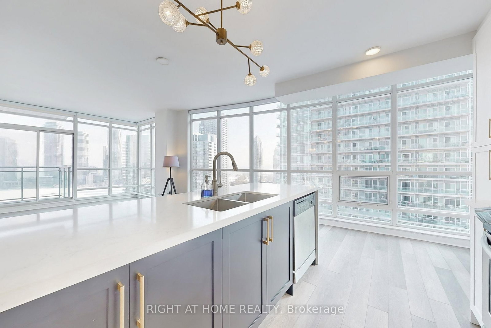 185 Legion Road N, Unit 2207 - Photo 12