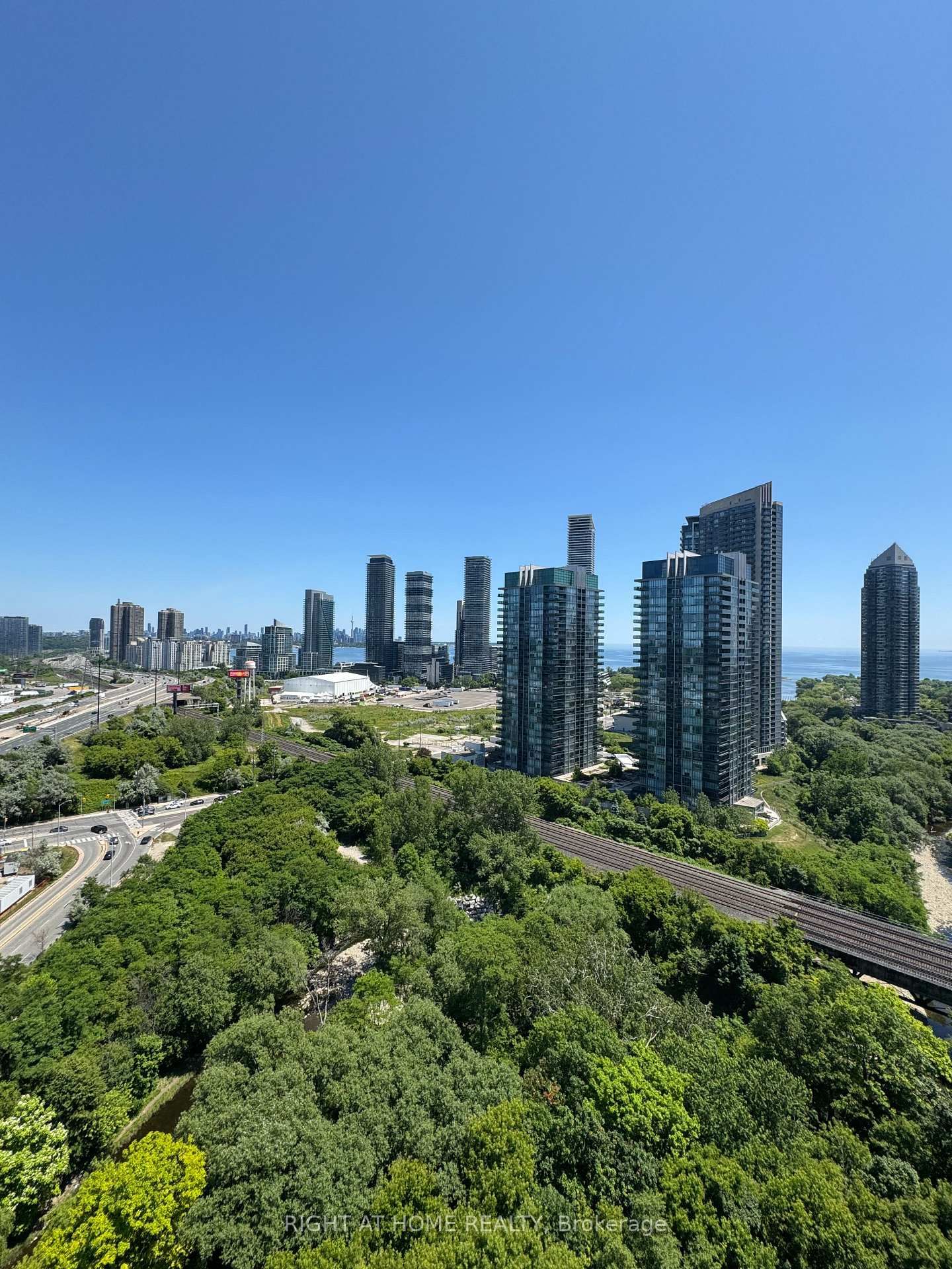 185 Legion Road N, Unit 2207 - Photo 20