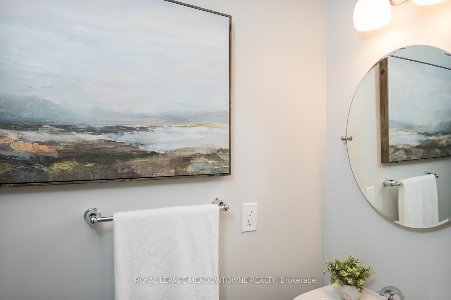 Detached House for sale at 1031 Solomon Court, Milton, Ontario, L9T 8G9 - Willmott - MLS: W13011866