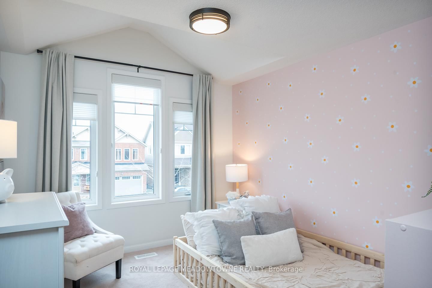 Detached House for sale at 1031 Solomon Court, Milton, Ontario, L9T 8G9 - Willmott - MLS: W13011866