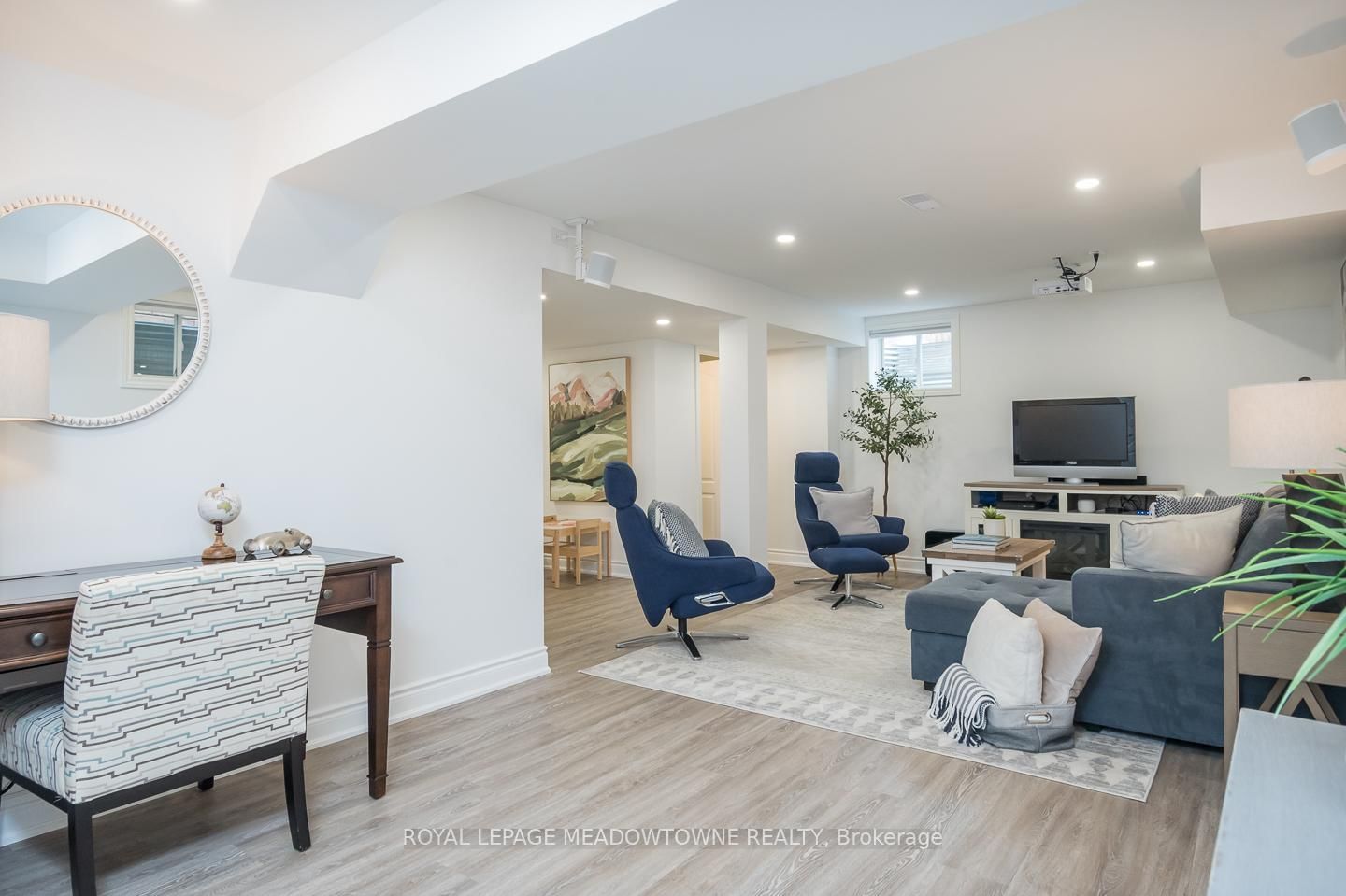 Detached House for sale at 1031 Solomon Court, Milton, Ontario, L9T 8G9 - Willmott - MLS: W13011866