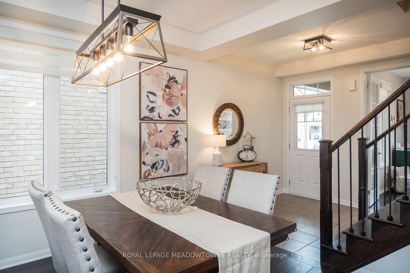 Detached House for sale at 1031 Solomon Court, Milton, Ontario, L9T 8G9 - Willmott - MLS: W13011866