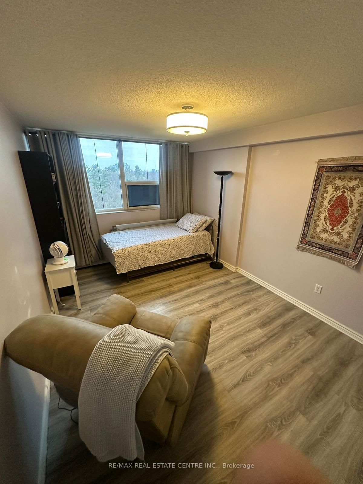 3501 Glen Eirn Drive, Unit 902 - Photo 19