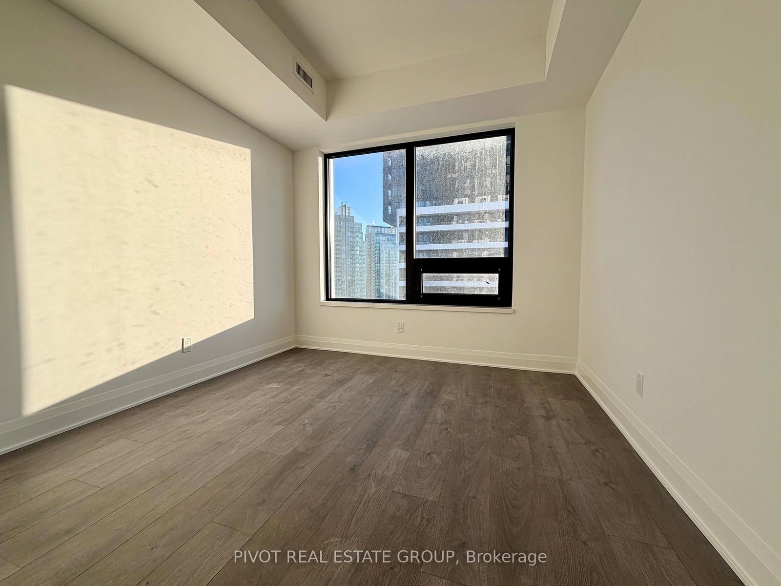 2 Erskine Road, Unit 2705 - Photo 12