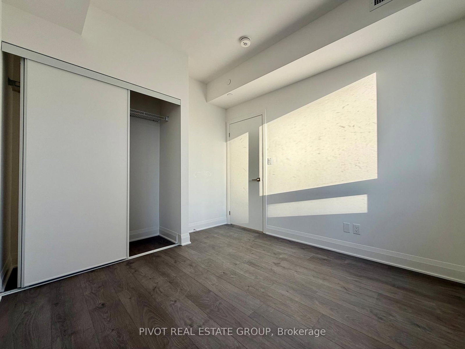 2 Erskine Road, Unit 2705 - Photo 14