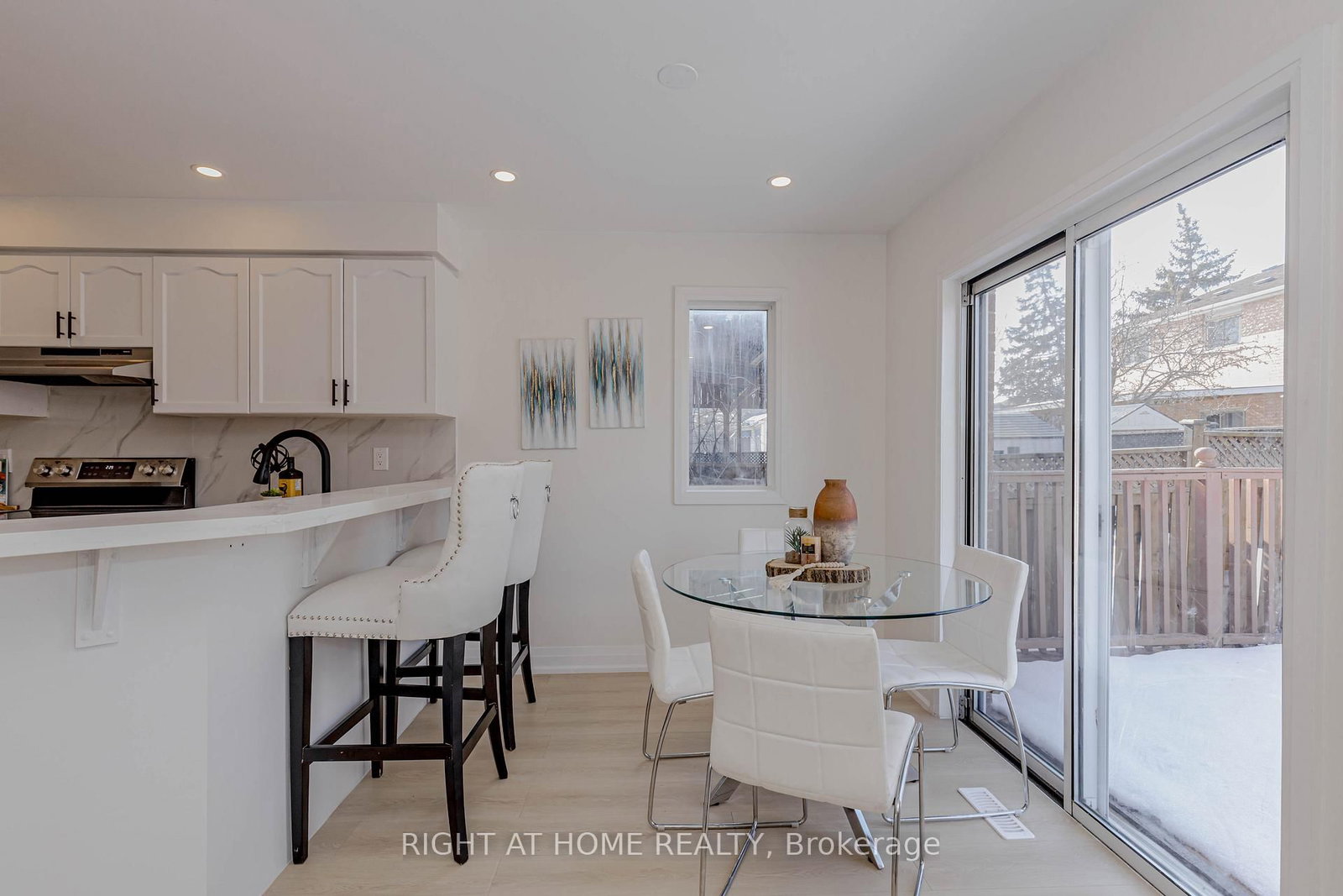 Detached House for sale at 21 Carabram Court, Brampton, Ontario, L6X 4M2 - Brampton West - MLS: W13011894