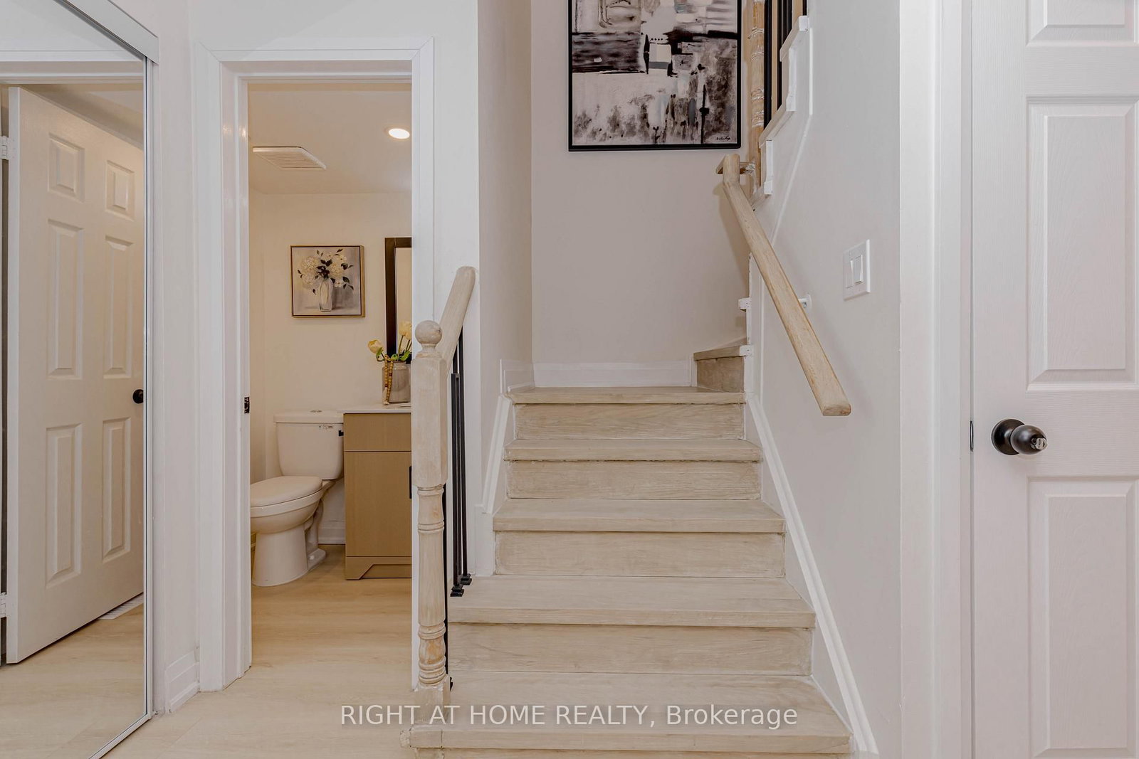 Detached House for sale at 21 Carabram Court, Brampton, Ontario, L6X 4M2 - Brampton West - MLS: W13011894