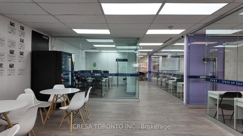 300 - 1270 Central Pkwy W, Mississauga, L5C 4P4 | Image 3